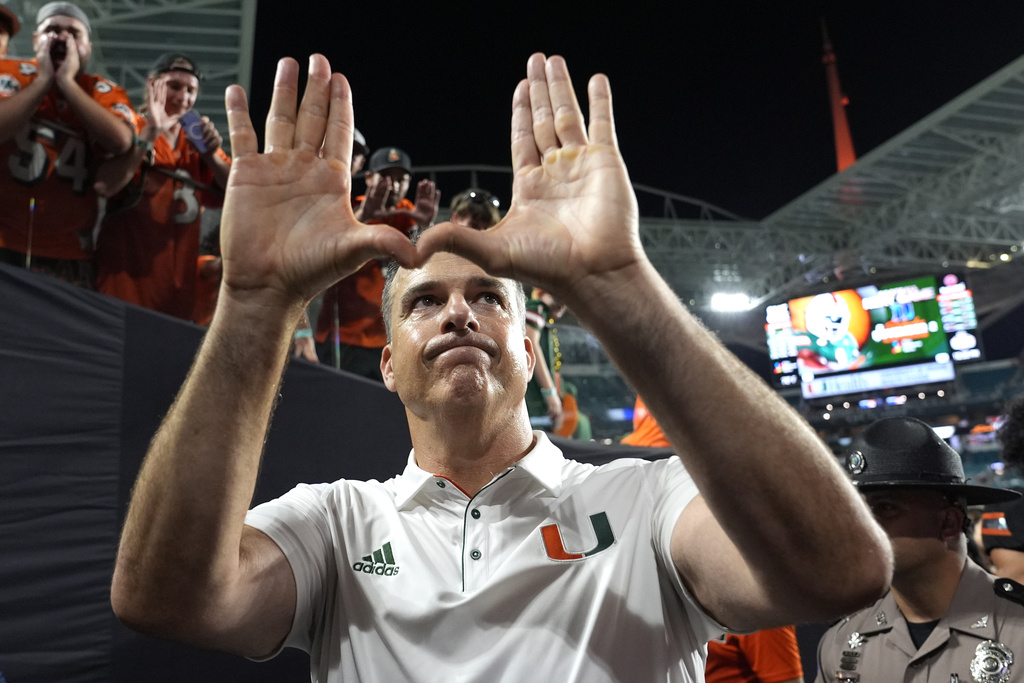 AP Top 25: Miami cracks top 5 for 1st time since 2017; Notre Dame, BYU and Texas A&M enter top 10 AP Top 25: Miami cracks top 5 for 1st time since 2017; Notre Dame, BYU and Texas A&M enter top 10