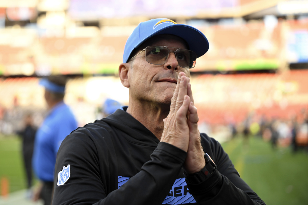 When Harbaugh brothers meet for 3rd time Monday, Archie Manning can