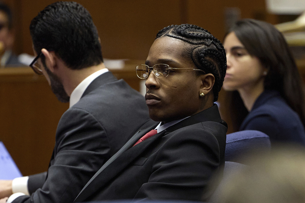 A$AP Rocky trial brings clashing closing arguments over gun as Rihanna brings tiny sons to court