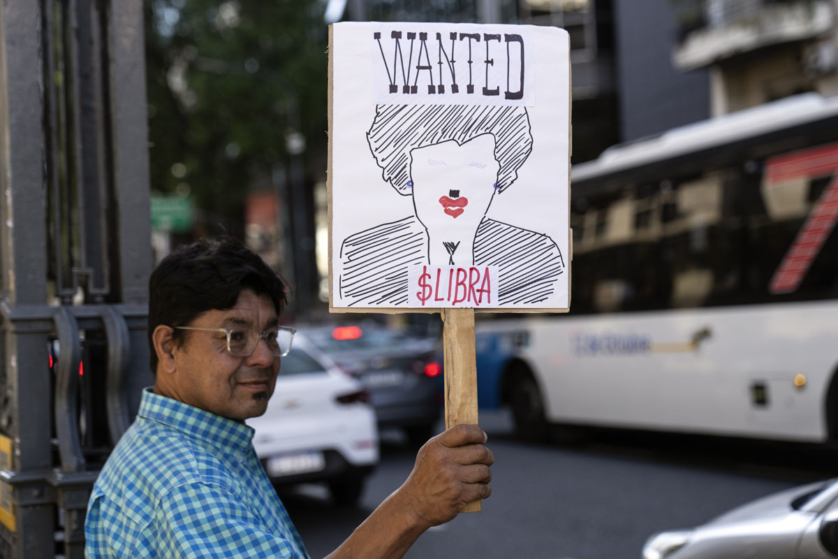 Argentina’s crypto scandal dings Milei, involves strange mix of characters Argentina’s crypto scandal dings Milei, involves strange mix of characters