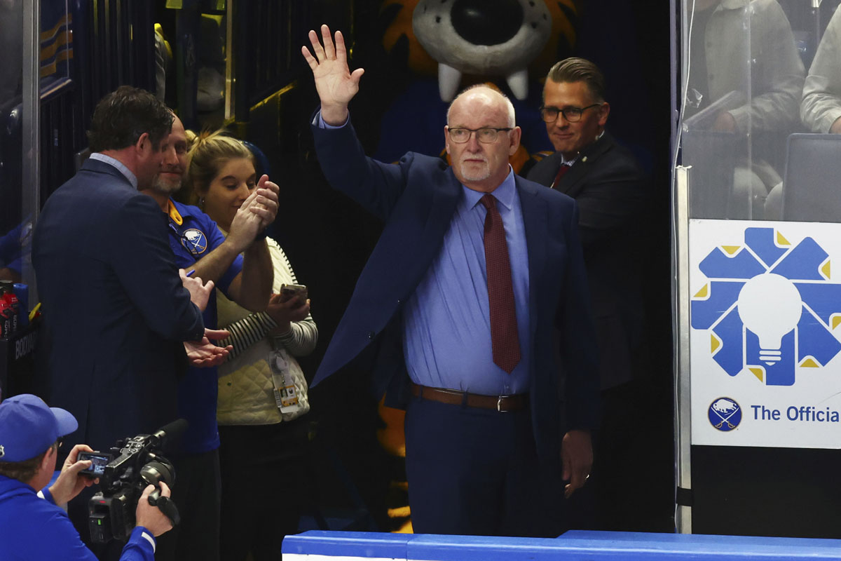Ruff focuses on finishing job to fix the Sabres next year after 600th win as Buffalo’s coach Ruff focuses on finishing job to fix the Sabres next year after 600th win as Buffalo’s coach