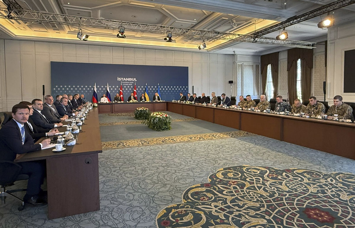 Ukraine and Russia end their latest round of direct peace talks in Istanbul Ukraine and Russia end their latest round of direct peace talks in Istanbul