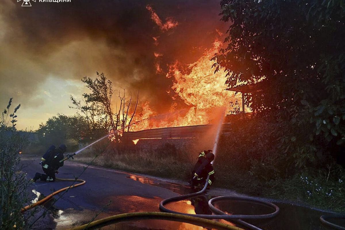 Russia batters Ukraine with more than 700 drones, the largest barrage of the war, officials say Russia batters Ukraine with more than 700 drones, the largest barrage of the war, officials say