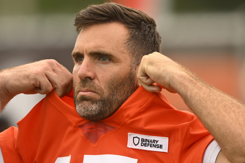 Veteran Joe Flacco selected as Browns starting QB for season opener against Bengals on Sept. 7 Veteran Joe Flacco selected as Browns starting QB for season opener against Bengals on Sept. 7