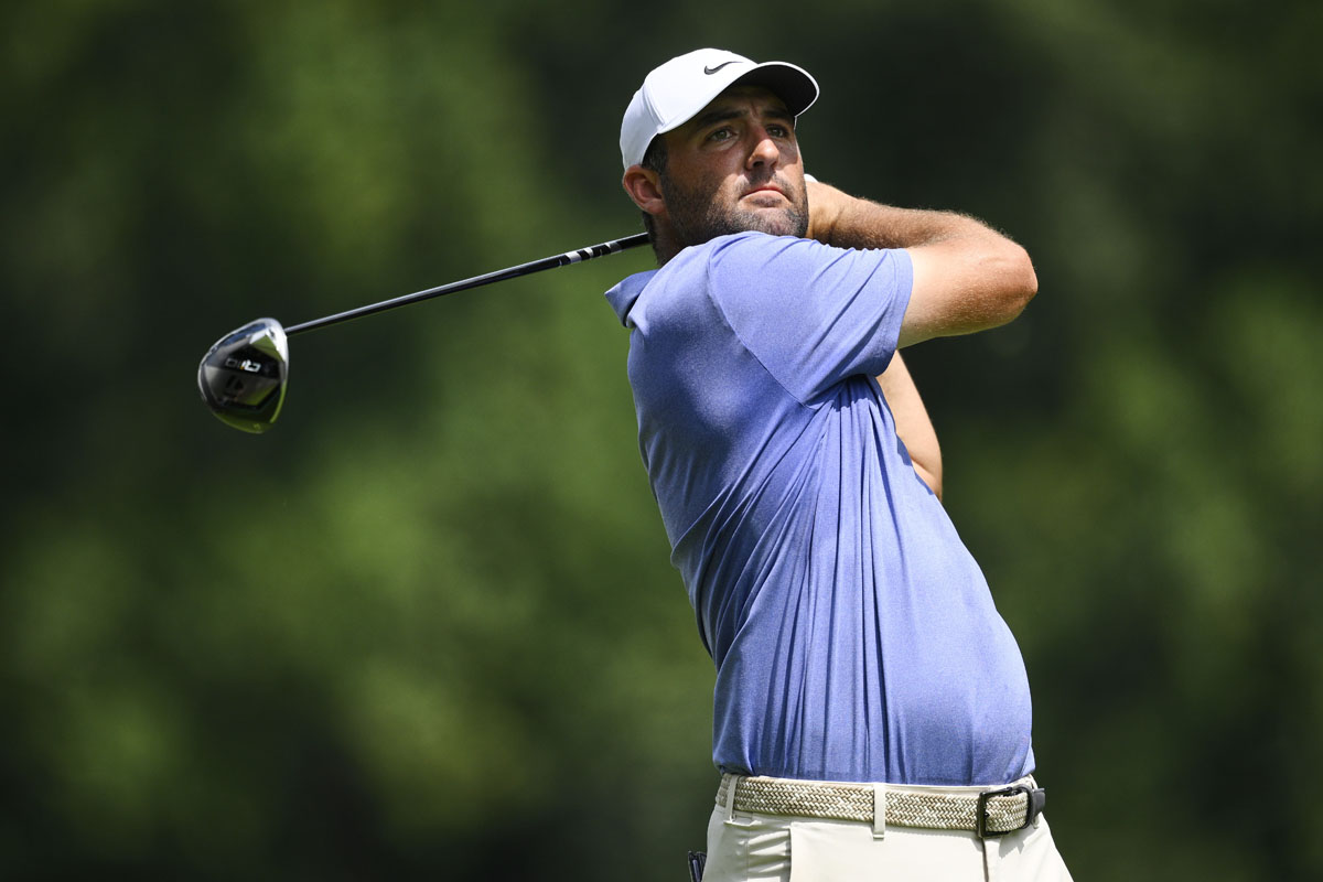 Robert MacIntyre runs off 6 birdies in a row for 62 to lead BMW Championship