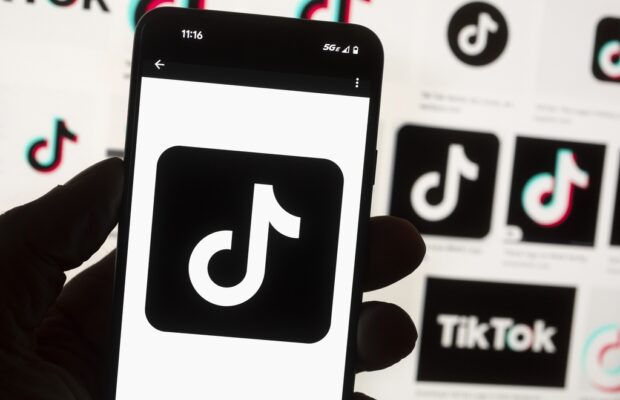Trump says he’ll keep extending TikTok shutdown deadline Trump says he’ll keep extending TikTok shutdown deadline