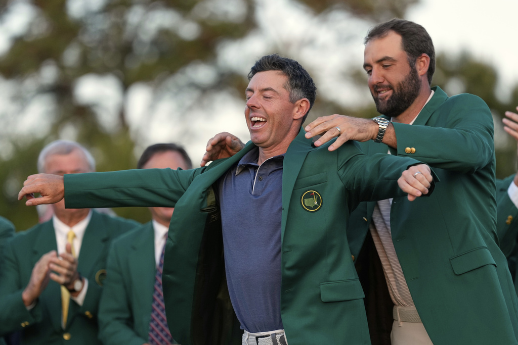 Masters will take winners of six national opens and eliminate invitations to PGA Tour fall winners Masters will take winners of six national opens and eliminate invitations to PGA Tour fall winners