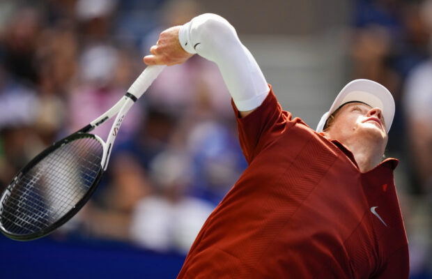 Wimbledon champions Jannik Sinner and Iga Swiatek get off to good starts at the US Open Wimbledon champions Jannik Sinner and Iga Swiatek get off to good starts at the US Open