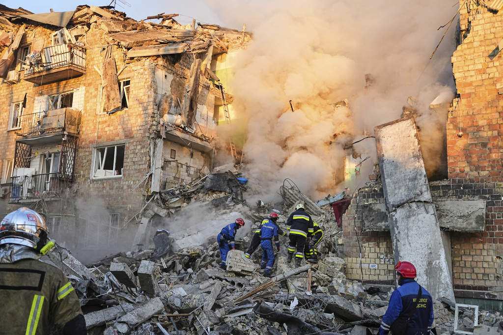 Peace efforts in limbo as Ukraine’s capital mourns 23 dead after Russian attack Peace efforts in limbo as Ukraine’s capital mourns 23 dead after Russian attack