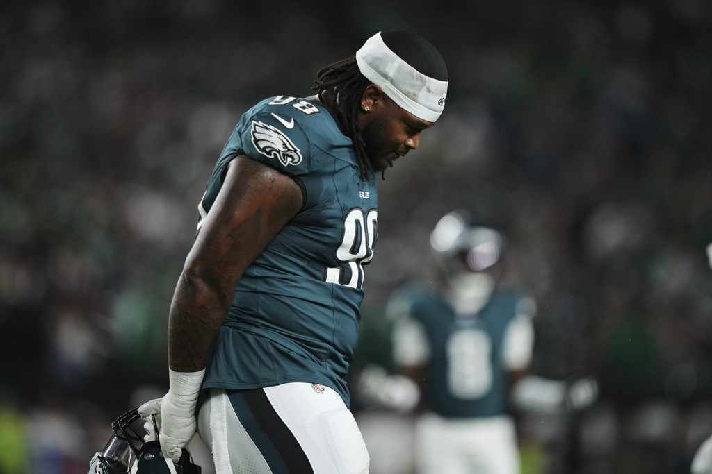 Eagles’ Jalen Carter avoids suspension, is fined $57,222 for spitting on Cowboys QB Dak Prescott Eagles’ Jalen Carter avoids suspension, is fined $57,222 for spitting on Cowboys QB Dak Prescott