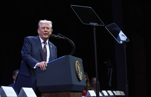 Trump note to Epstein that he denies signing is released by Congress Trump note to Epstein that he denies signing is released by Congress
