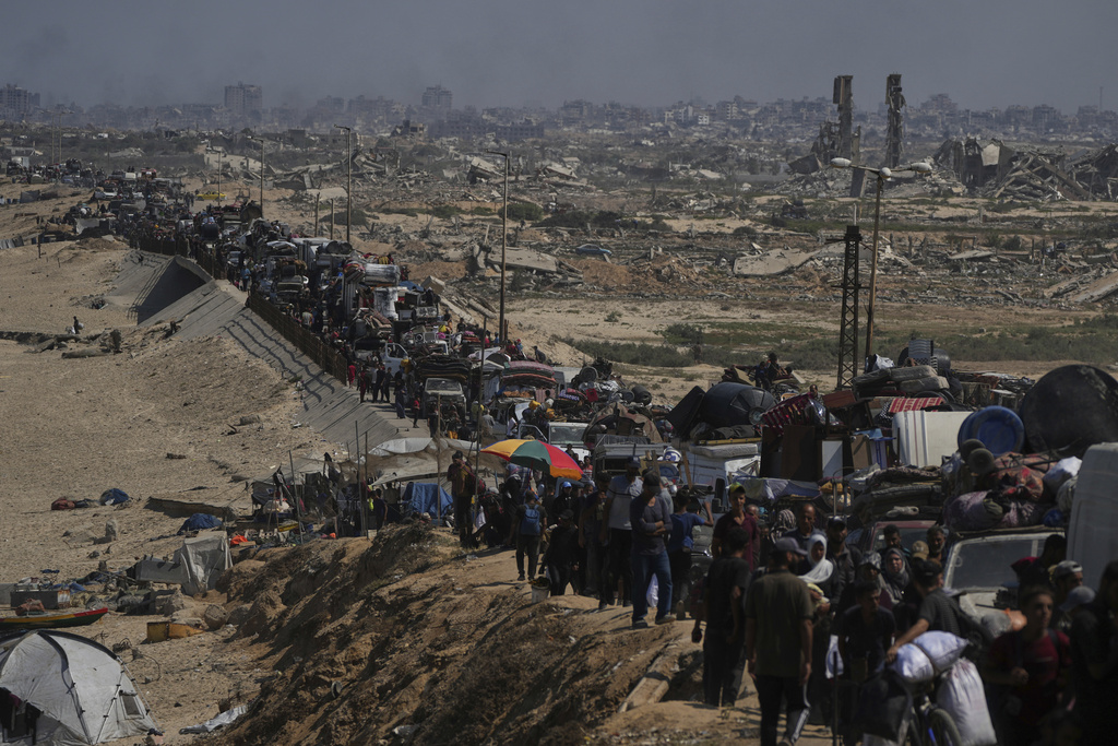 Israel’s military begins its ground offensive in Gaza City and thousands of residents flee