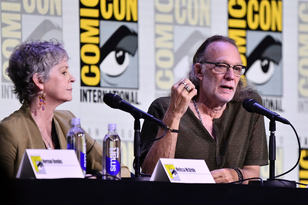 ‘The Walking Dead’ comes alive in auction for 15-year anniversary