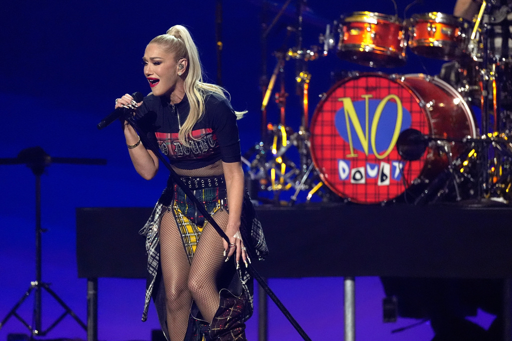 No Doubt reunites for Sphere residency. Gwen Stefani will be first woman to headline the Vegas venue No Doubt reunites for Sphere residency. Gwen Stefani will be first woman to headline the Vegas venue