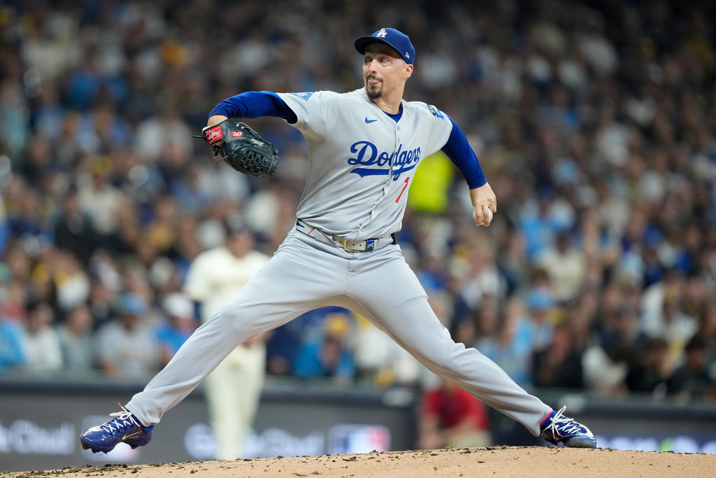 Snell spectacular and Dodgers barely hold on in 9th to beat Brewers 2-1 in NLCS opener Snell spectacular and Dodgers barely hold on in 9th to beat Brewers 2-1 in NLCS opener