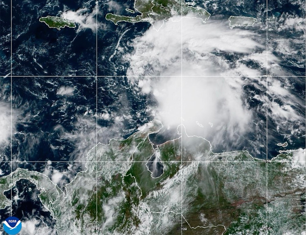 Tropical Storm Melissa brings heavy rain and a flood risk to Haiti, Dominican Republic and Jamaica Tropical Storm Melissa brings heavy rain and a flood risk to Haiti, Dominican Republic and Jamaica