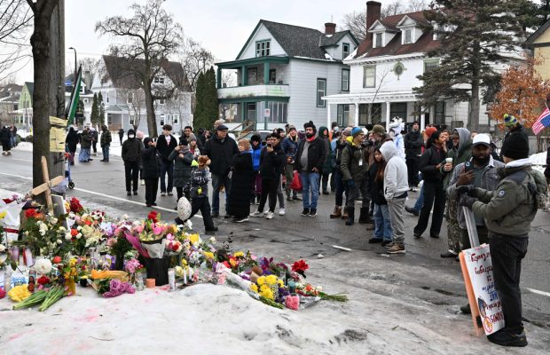 Minnesota must play a role in the investigation into Renee Good’s killing by ICE, governor says Minnesota must play a role in the investigation into Renee Good’s killing by ICE, governor says