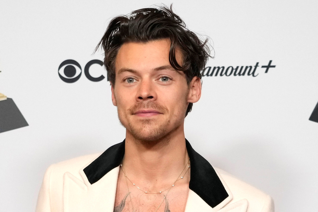 Harry Styles announces first album in 4 years, ‘Kiss All the Time. Disco, Occasionally’