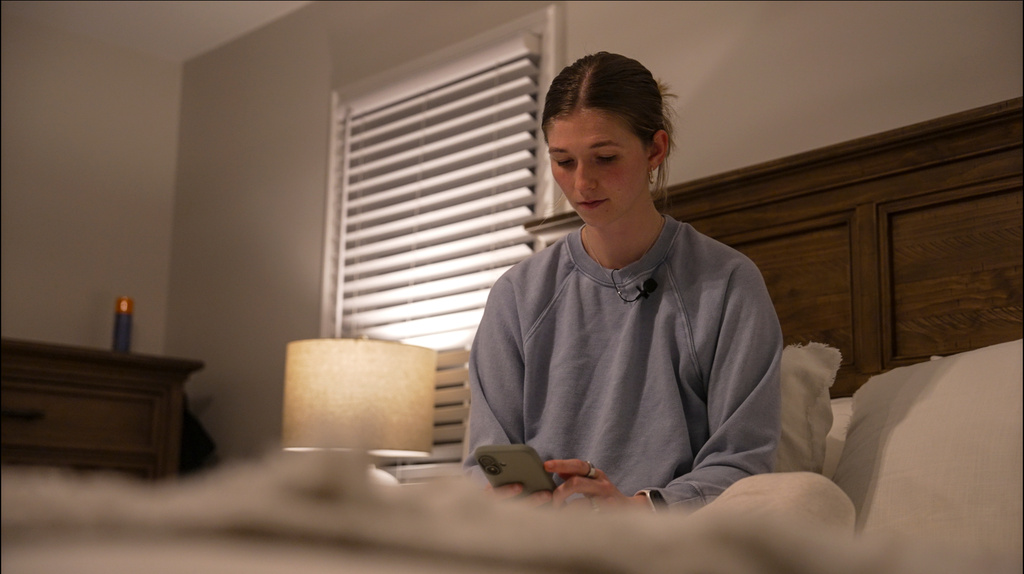 Sleep-tracking devices have limits. Experts want users to know what they are Sleep-tracking devices have limits. Experts want users to know what they are