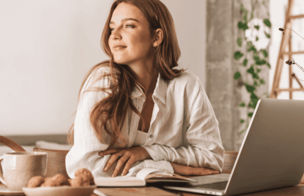 6 therapist-approved mental health tips to kick off the new year