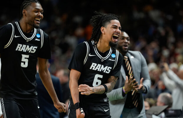 No. 11 seed VCU erases 19-point deficit, stuns sixth-seeded North Carolina 82-78 in OT No. 11 seed VCU erases 19-point deficit, stuns sixth-seeded North Carolina 82-78 in OT