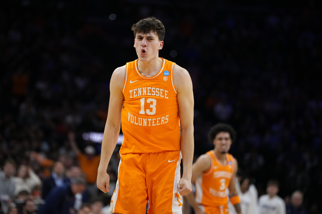 Well, it was fun while it lasted. No perfect men’s March Madness brackets left after Tennessee win Well, it was fun while it lasted. No perfect men’s March Madness brackets left after Tennessee win
