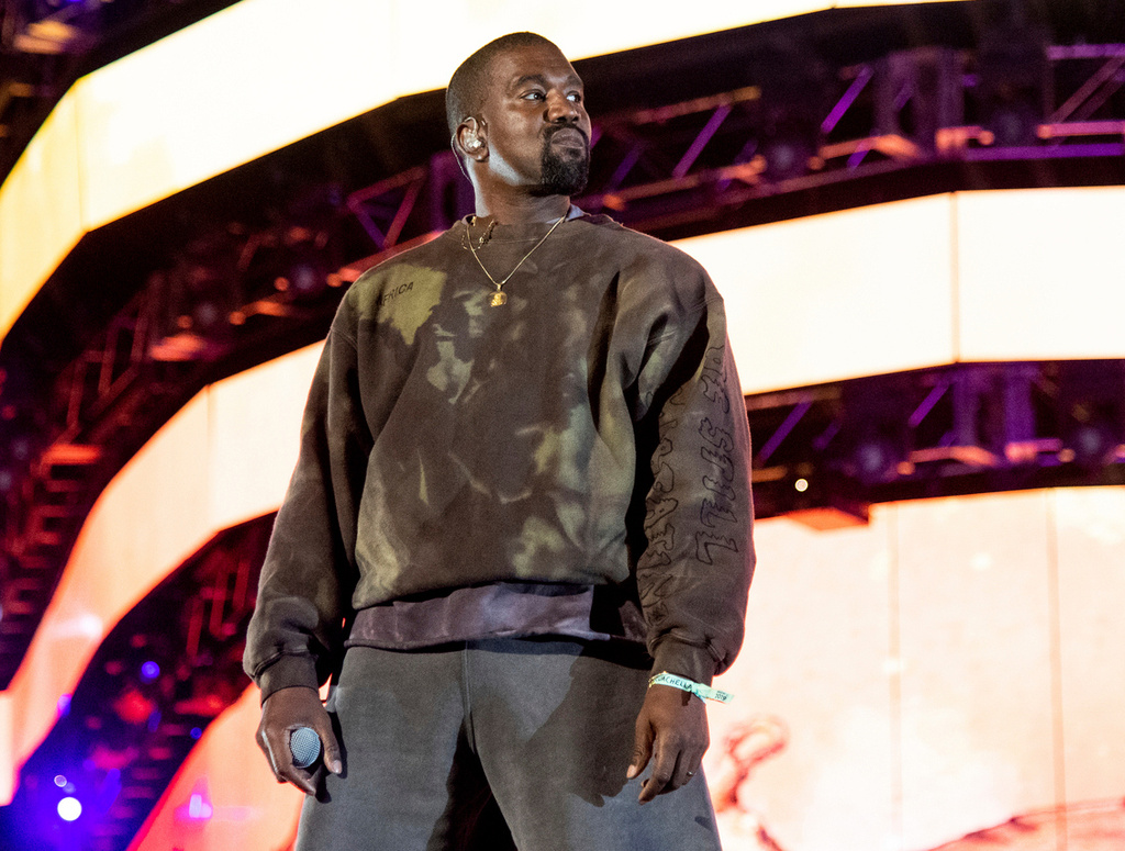 UK government blocks rapper Ye from entering Britain to headline festival UK government blocks rapper Ye from entering Britain to headline festival