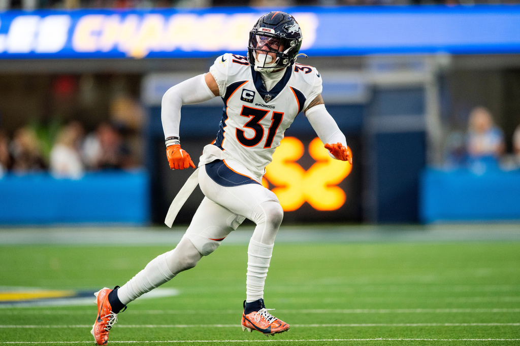 Broncos’ 2-time Pro Bowl safety Justin Simmons retires after 32 interceptions in his 9-year career