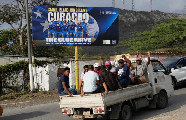 The Blue Wave from tiny Curaçao is making World Cup history The Blue Wave from tiny Curaçao is making World Cup history