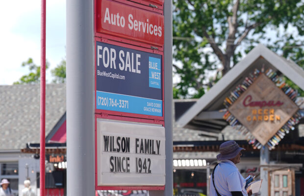 Inflation hits 3-year high, highlighting affordability challenge for Americans Inflation hits 3-year high, highlighting affordability challenge for Americans