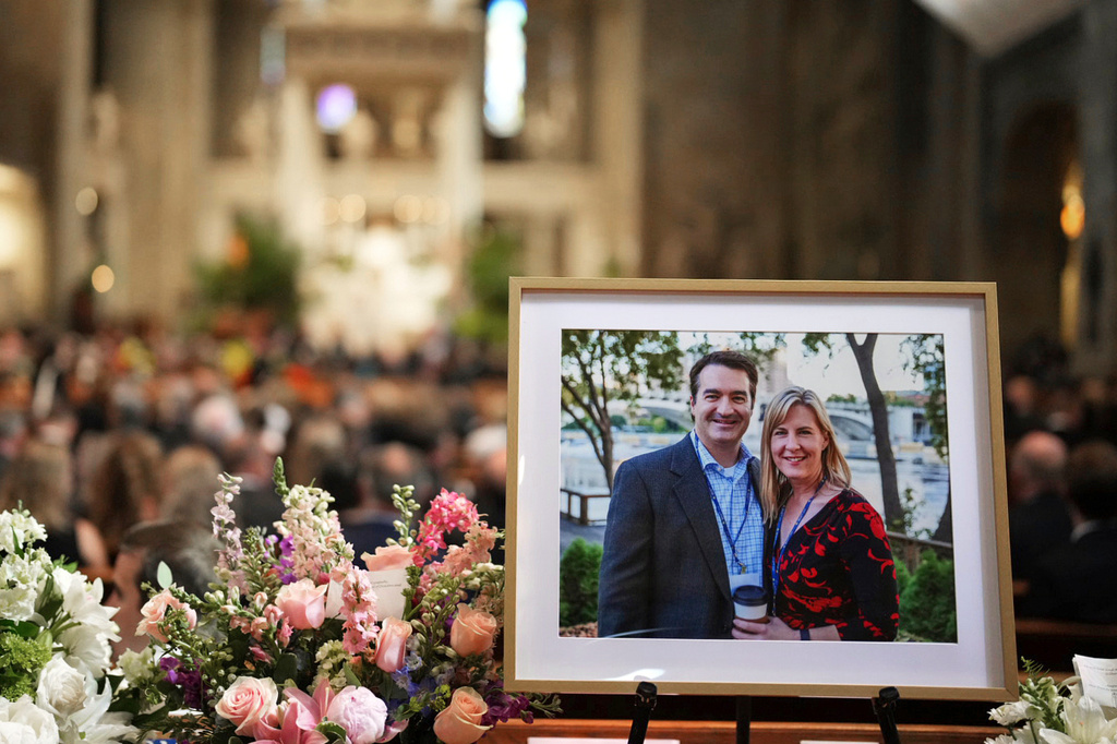 Man pleads guilty to killing a top Minnesota Democrat and her husband while posing as an officer Man pleads guilty to killing a top Minnesota Democrat and her husband while posing as an officer