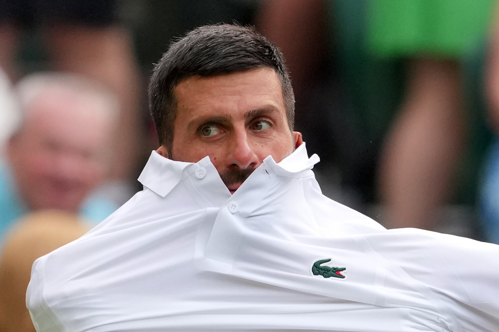 A marriage proposal and Bad Bunny steal attention from Novak Djokovic’s opening Wimbledon match