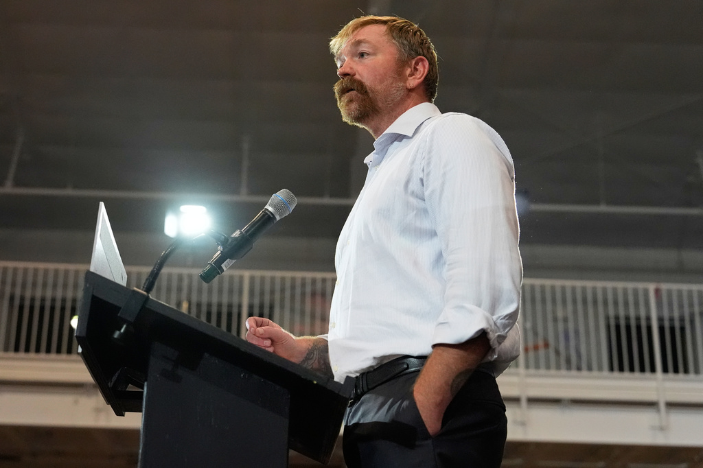 Democrats begin pulling Platner endorsements after Maine candidate faces sexual assault allegation Democrats begin pulling Platner endorsements after Maine candidate faces sexual assault allegation