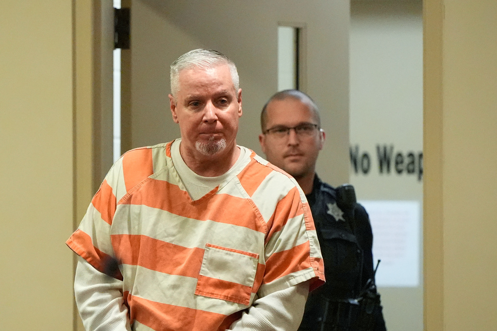 Father who gave his son the gun used in a Georgia high school shooting to be sentenced Father who gave his son the gun used in a Georgia high school shooting to be sentenced