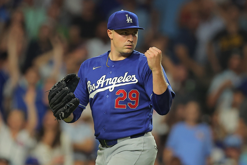Tarik Skubal pitches 6 effective innings in Dodgers debut against Cubs Tarik Skubal pitches 6 effective innings in Dodgers debut against Cubs