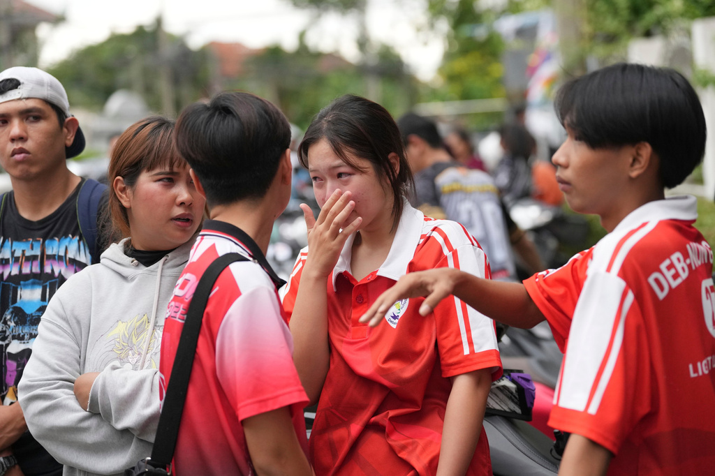 Student kills at least 7 people at a high school and a home outside Bangkok, officials say Student kills at least 7 people at a high school and a home outside Bangkok, officials say
