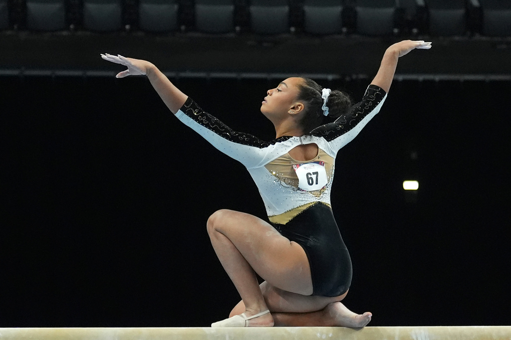 Olympic gold medalist Hezly Rivera rallies to capture second straight U.S. women’s gymnastics title Olympic gold medalist Hezly Rivera rallies to capture second straight U.S. women’s gymnastics title