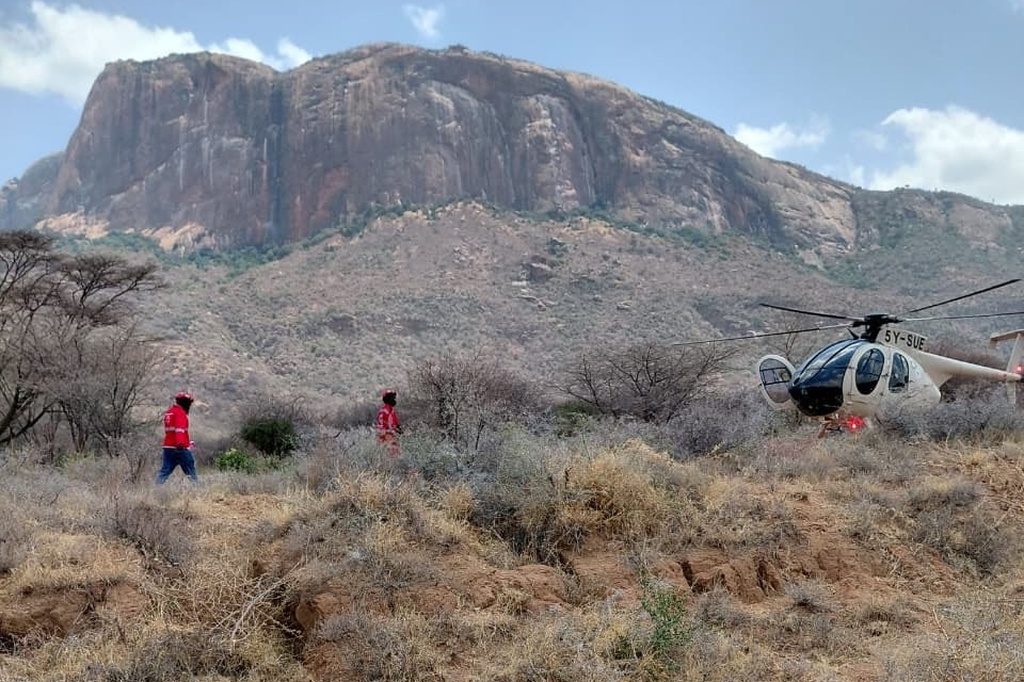 Safari helicopter crashes in northern Kenya, killing 7 people, including 5 Americans Safari helicopter crashes in northern Kenya, killing 7 people, including 5 Americans