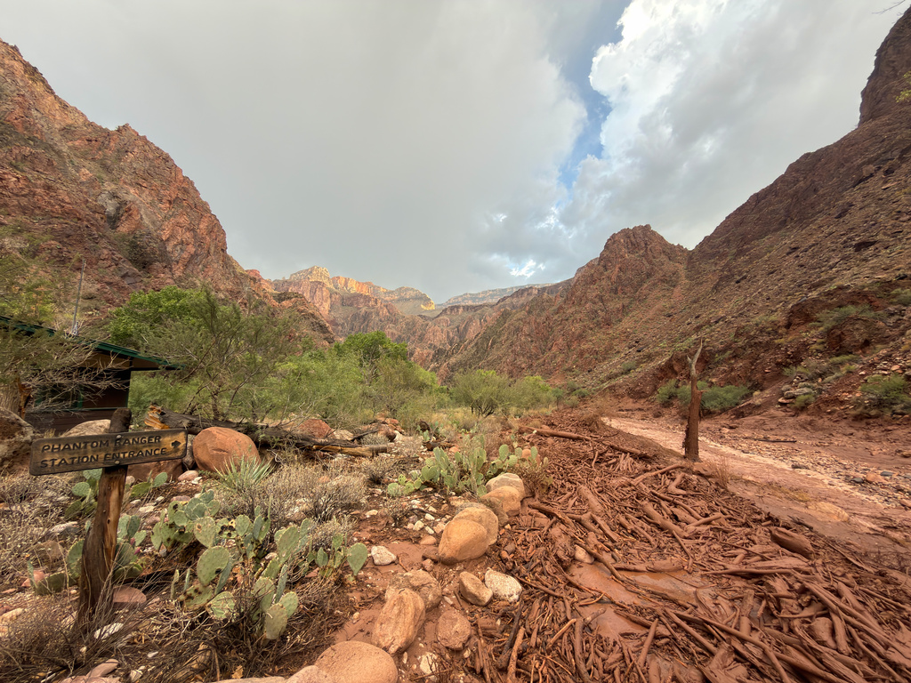 More storms possible at Grand Canyon where a flash flood killed at least 2 people, others missing