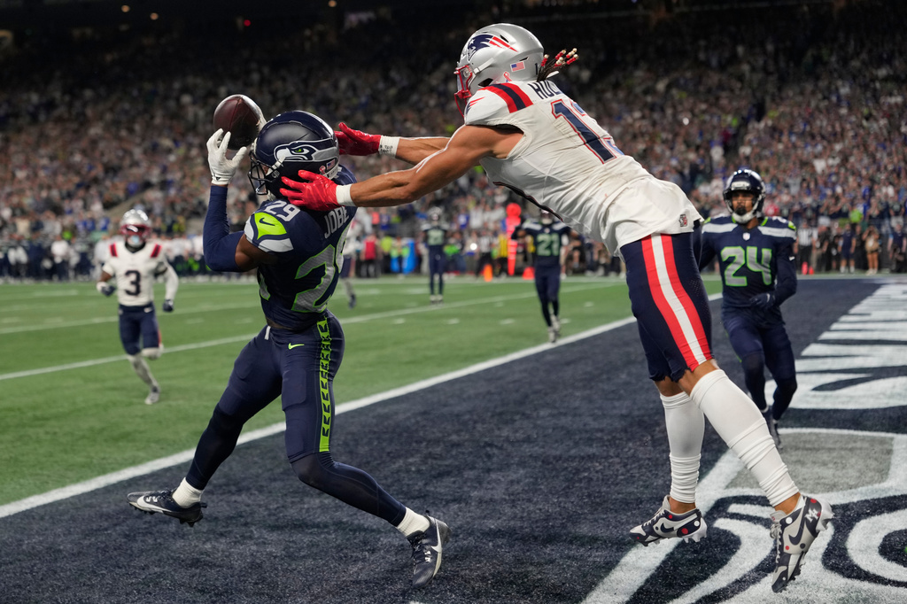 Seahawks pick off Drake Maye 3 times to beat Patriots 13-10 in Super Bowl rematch