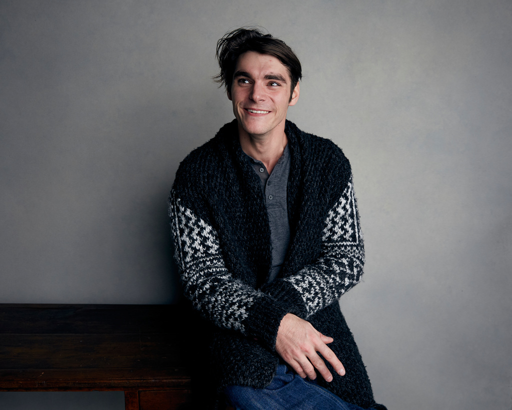 RJ Mitte, ‘Breaking Bad’ actor and disability rights champion, dies at 34 RJ Mitte, ‘Breaking Bad’ actor and disability rights champion, dies at 34