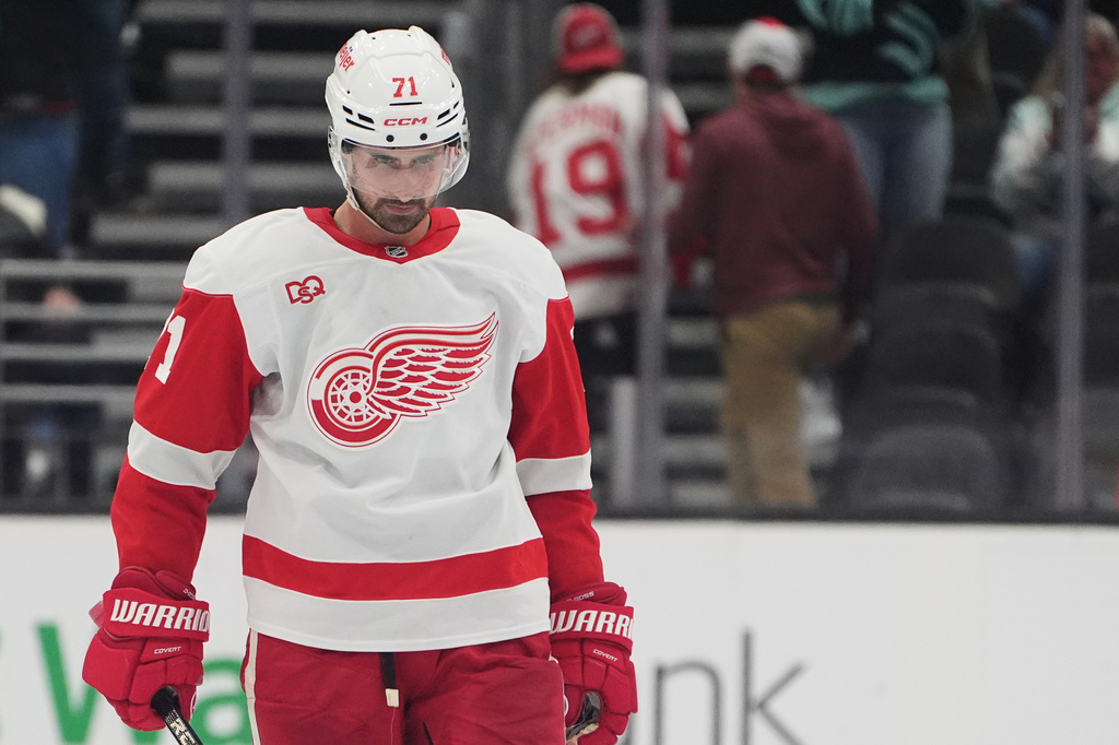 Red Wings suspend Dylan Larkin after GM says his agent told team he would no longer play for Detroit