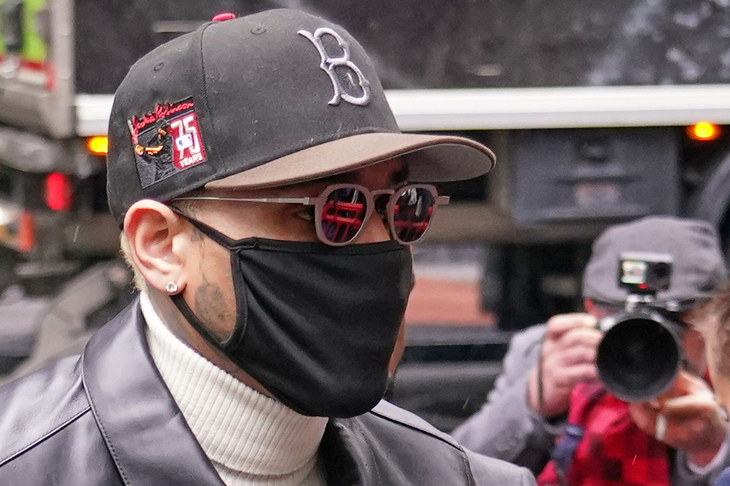 Chris Brown avoids prison time for brawling at a London nightclub Chris Brown avoids prison time for brawling at a London nightclub